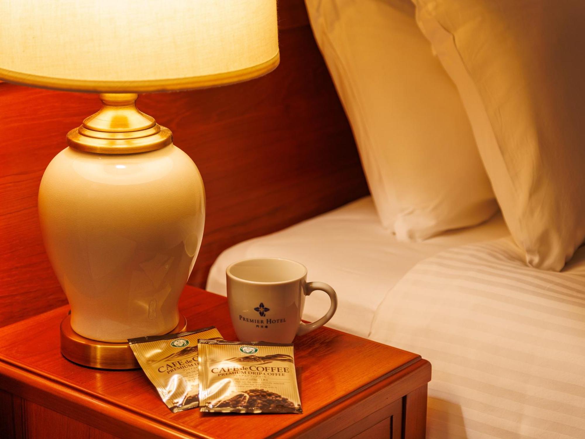 Premier Hotel Mojiko Kitakyushu Bagian luar foto